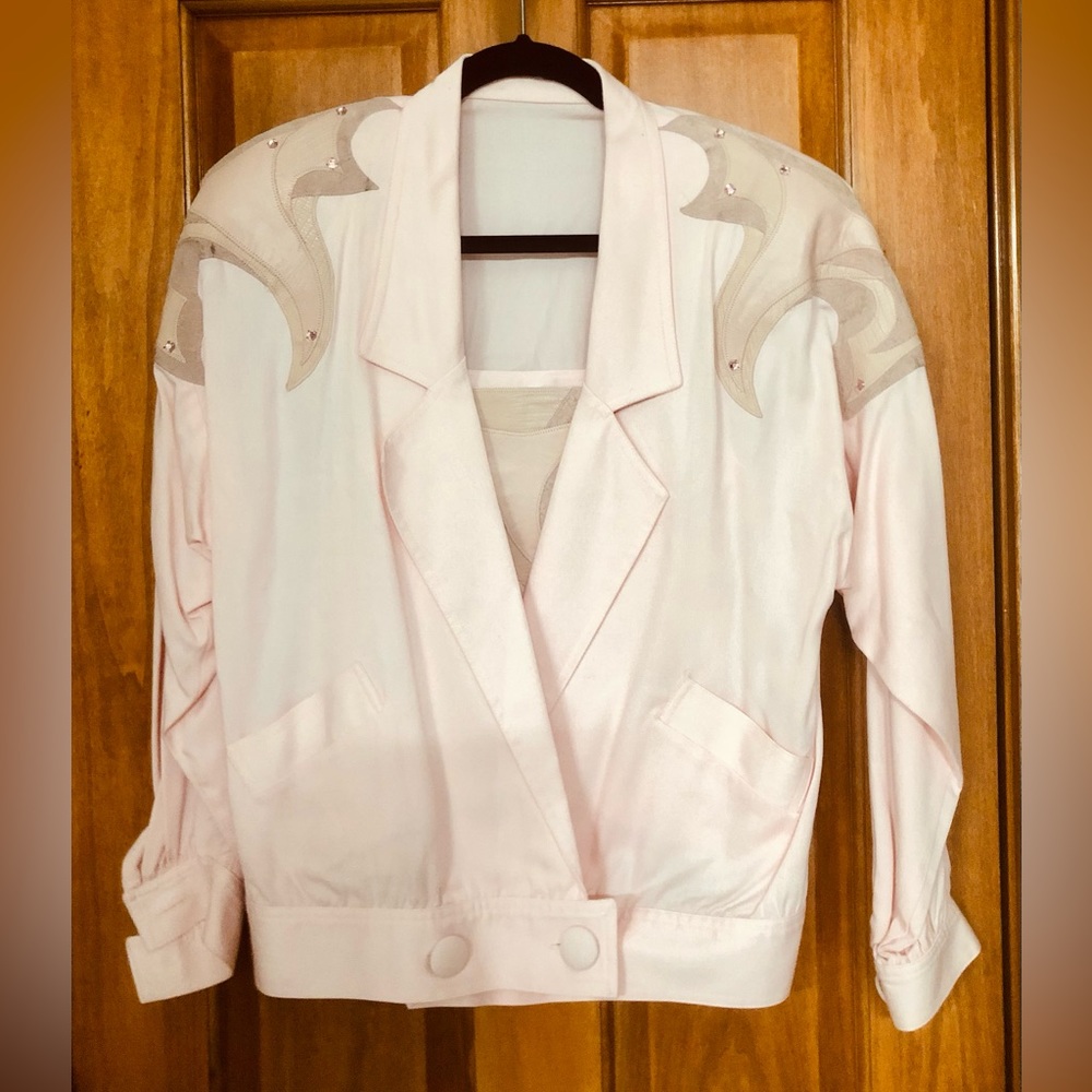 Vintage 1980s pink blazer/jacket with camisole. QUINTESSENTIAL 80’s Fashion!